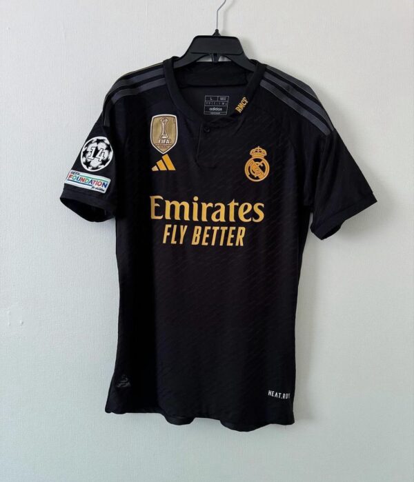 2023/2024 Real Madrid Home football shirt