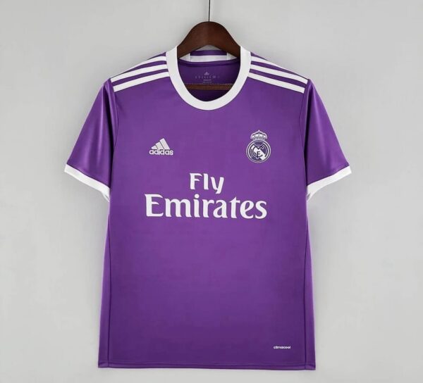 L M S XL XXL
2016/2017 Real Madrid